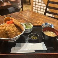 ごちそう家 ぽん太 八丁堀店 - ソースカツ丼定食（中）