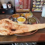 エベレストダイニング - ネパールタリセット　1380円