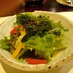 小石澤 - サラダ。