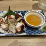 魚がし うお助 - タコぶつごま塩