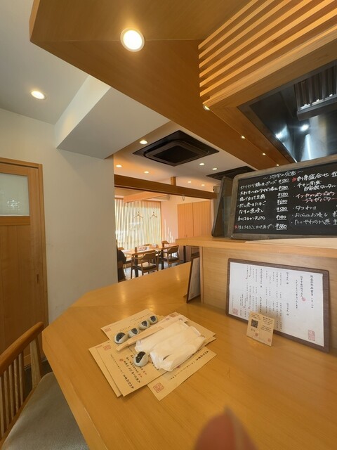 Yamacho Iyasaka Honmachi Dori photo 5