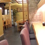 うなぎ 小椋 - 奥にテーブル席があります