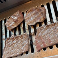 焼肉うしごろ 新宿三丁目店 - 
