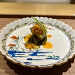 眞善美 - 黒鮑　鮑の肝と大豆のソース　