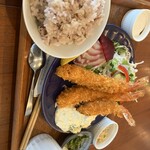 こぶた食堂 - 