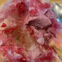 現代里山料理 ZEN HOUSE - 氷菓子「花桃露」   氷の中から出て来たバラのムースとライチのジュレ