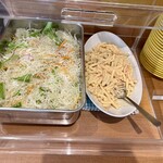 スペインバルALBA - セルフサービスのサラダ