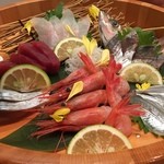 春団治 - 刺身盛り合わせ