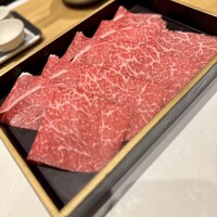 神戸牛 しゃぶしゃぶ おもき 離れ 銀座店 - 神戸牛出汁しゃぶ神戸牛赤身 野菜盛季節の4種塩