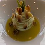 グッチオステリアダマッシモボットゥーラ - アナナス