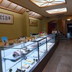 二條若狭屋 - 二條若狭屋 寺町店』さんの1階の和菓子の販売コーナー!!( ^o^)ﾉ