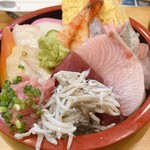 幸寿司 - 海鮮丼、1,320円