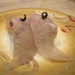 回転寿し トリトン - ひらめ昆布〆