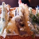 翠松庵 - 天合盛りそば（1600円）の天ぷら