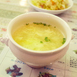 ジャヤピヤサ - ランチ限定のミニ村飯セット(1360円)の本日のスープ(チキン＆エッグスープ)