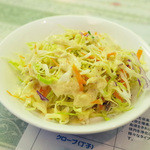 ジャヤピヤサ - ランチ限定のミニ村飯セット(1360円)のサラダ