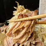 ラーメン専門 宮の森 - ブタ