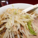 ラーメン二郎 - ヤサイ（そのまま）