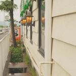 リンカーン - 店の前を通っても画になる