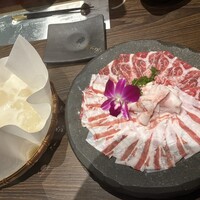 イベリコ屋 北新地店 - イベリコしゃぶしゃぶ