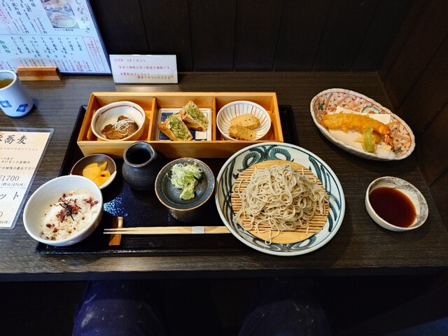 Teuchi Soba Yoshino Kura - Godo/Soba (Buckwheat noodles) | Tabelog