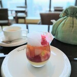 Hills House Dining 33 Pâtisserie à la Maison - 