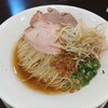 紅ズワイガニらぁ麺 まるはち屋