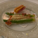 ヴァンサン - グリーンアスパラガスに車海老のサラダ 　　からすみ添え