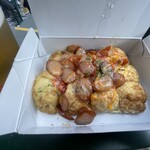 たこ家道頓堀 くくる - 料理写真:ガーリックソーセージたこ焼き