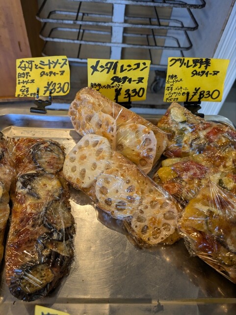 たかぱん たかぱん - 尾上の松/パン | 食べログ