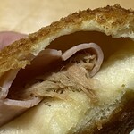 ケーワン - ツナドーナツの断面