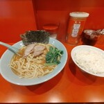 横浜家系ラーメン 黄金家 - 