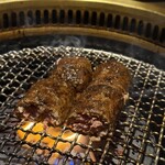 厚切り牛タン 焼肉一心たん助 - 