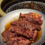 厚切り牛タン 焼肉一心たん助 - 