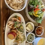 G831 Natural Kitchen & Cafe - 