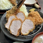 とんかつ 栄ちゃん - 飛騨旨豚 バークシャー種とデュロック種のかけ合わせ