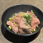 厚切り牛タン 焼肉一心たん助 - 