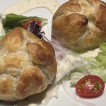 多ら福　亜紗 - 中に豚の角煮が入ってます