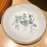 銀座 しのはら - エルメスの器に