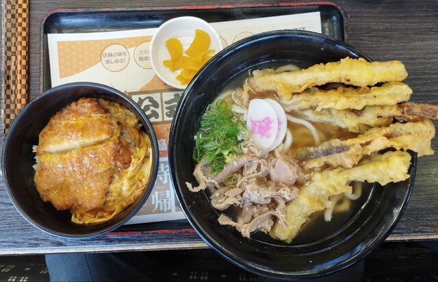 資さんうどん 陣山店 - 黒崎/うどん | 食べログ