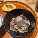 銀座 しのはら - ブータン産松茸とトリュフがたっぷり