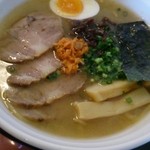 札幌鮭ラーメン麺匠 赤松 - 和こく鮭だし塩！
                                