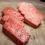 USHIGORO S. - ⚫︎究極の黒タン 厚切り ⚫︎特選ハラミ