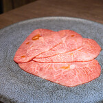 USHIGORO S. - 厳選部位 焼きしゃぶ