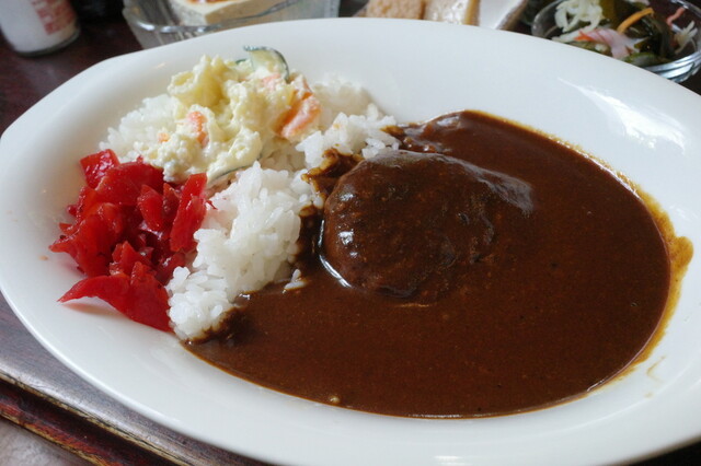 軽食＆喫茶 木の実 - 茂吉記念館前（喫茶店）の写真