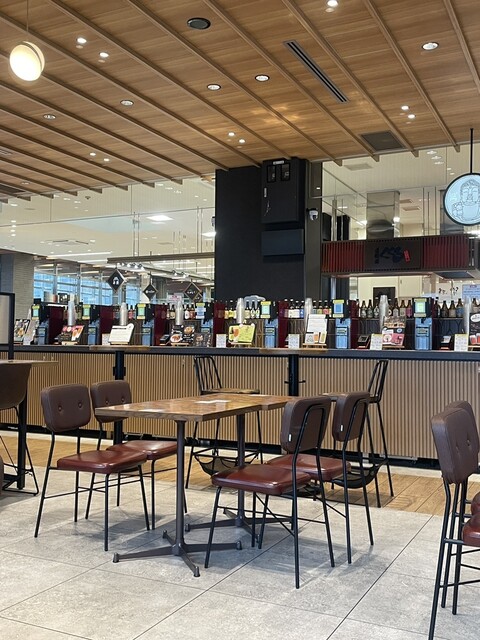 YAMATO Craft Beer Table Yamato Nishiotera Eki Ten photo 4