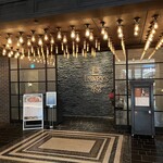 ロウリーズ・ザ・プライムリブ 恵比寿ガーデンプレイス店 - 