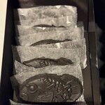 twlv - ブラックタイヤキ