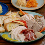 各国ワインと蒸留酒酒場 ワイン焼酎208 - 