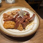 炭火焼肉ホルモンさわいし - 